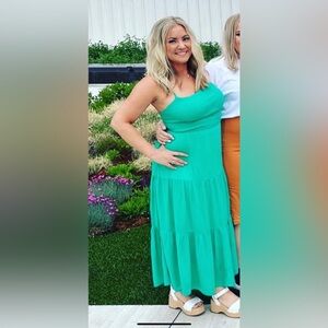 HALARA GREEN MAXI DRESS WORN ONCE